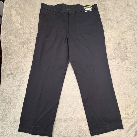Wrangler Other - NWT Wrangler Ultimate Khaki Navy Blue Men's Size 40 x 30 Invisible Flex